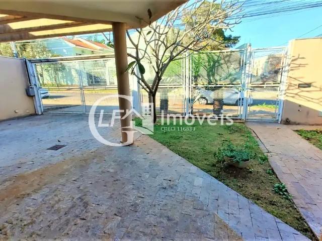 Casa / Sobrado para Venda em Campo Grande/MS Monte Carlo 5 Quartos