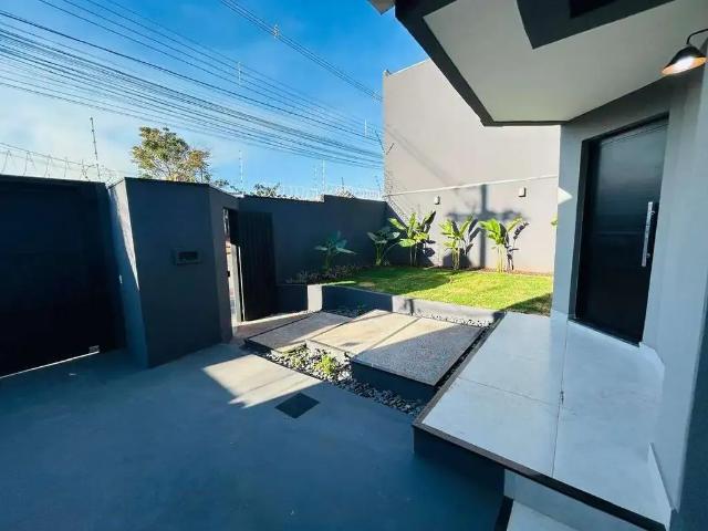 Casa / Sobrado para Venda em Campo Grande/MS Monte Castelo 3 Quartos