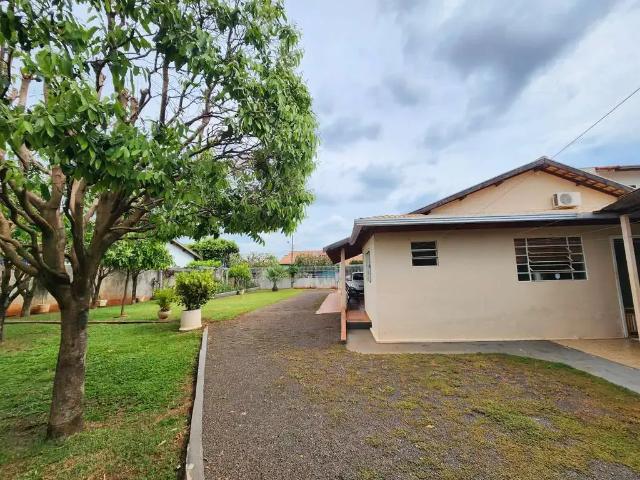 Casa / Sobrado para Venda em Campo Grande/MS Monte Castelo 3 Quartos