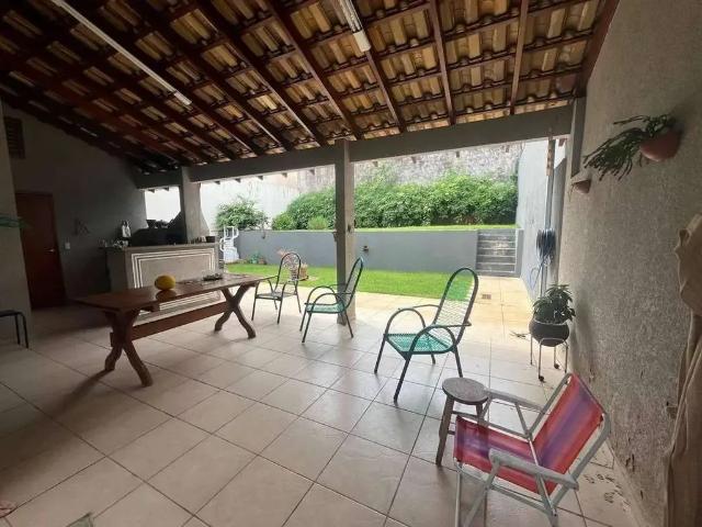Casa / Sobrado para Venda em Campo Grande/MS Monte Castelo 3 Quartos