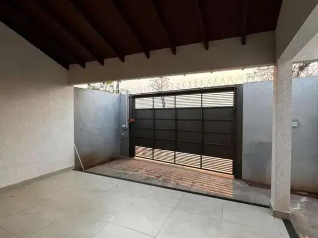 Casa / Sobrado para Venda em Campo Grande/MS Monte Castelo 3 Quartos
