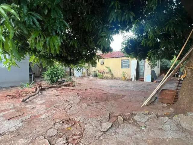 Casa / Sobrado para Venda em Campo Grande/MS Monte Castelo 4 Quartos