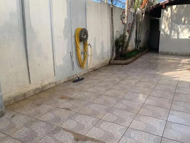 Casa / Sobrado para Venda em Campo Grande/MS Monte Castelo 5 Quartos