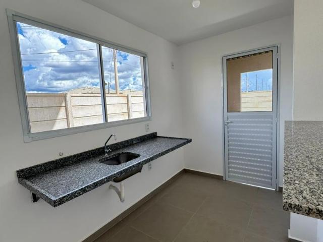 Casa / Sobrado para Venda em Campo Grande/MS Parque dos Novos Estados 2 Quartos