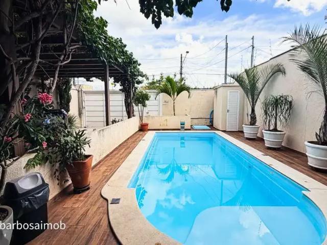 Casa / Sobrado para Venda em Campo Grande/MS Parque Residencial dos Girassóis 4 Quartos
