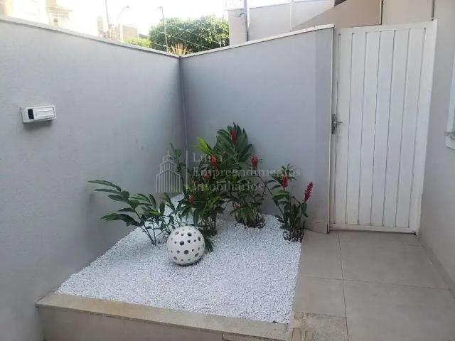 Casa / Sobrado para Venda em Campo Grande/MS São Francisco 2 Quartos