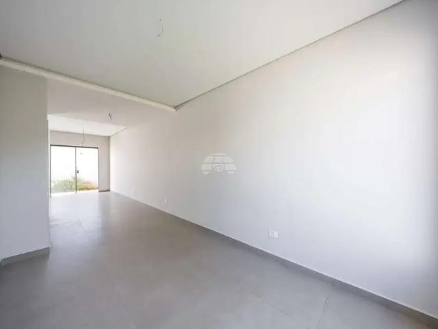 Casa / Sobrado para Venda em Campo Largo/PR Centro 4 Quartos