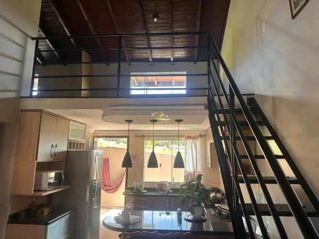 Casa / Sobrado para Venda em Campo Largo/PR Jardim Esmeralda 3 Quartos