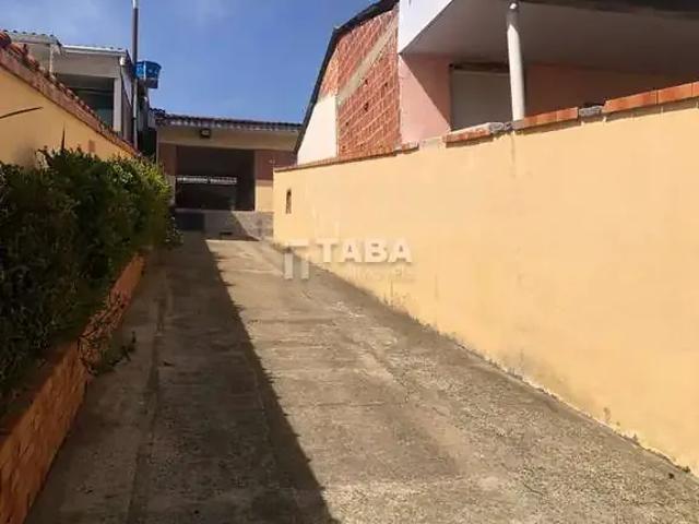 Casa / Sobrado para Venda em Campo Largo/PR Vila Dona Fina 3 Quartos