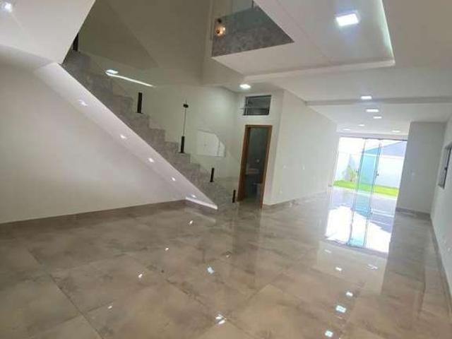 Casa / Sobrado para Venda em Campo Mourão/PR Vila Teixeira 3 Quartos