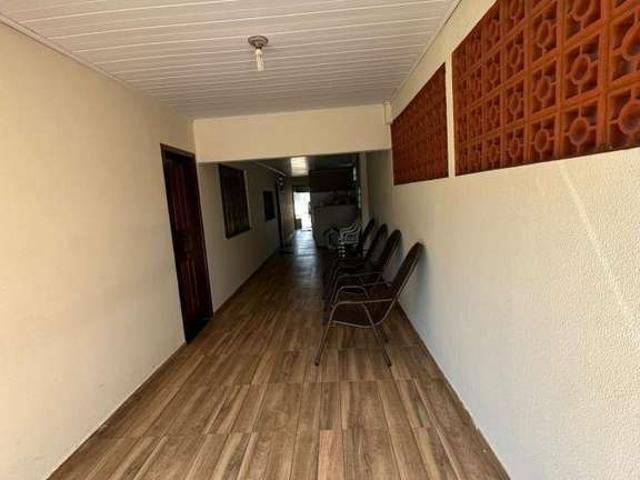 Casa / Sobrado para Venda em Campo Mourão/PR Centro 5 Quartos