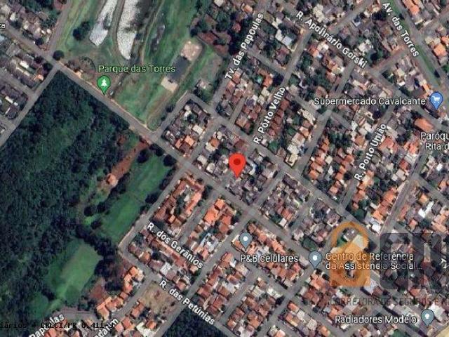 Casa / Sobrado para Venda em Campo Mourão/PR Conjunto Habitacional Primavera 2 Quartos