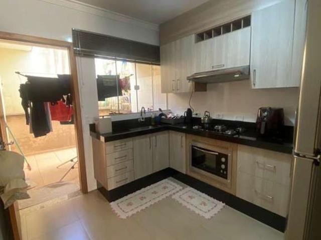 Casa / Sobrado para Venda em Campo Mourão/PR Jardim Botânico I 3 Quartos