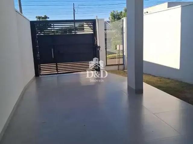 Casa / Sobrado para Venda em Campo Mourão/PR Jardim Flórida 2 Quartos