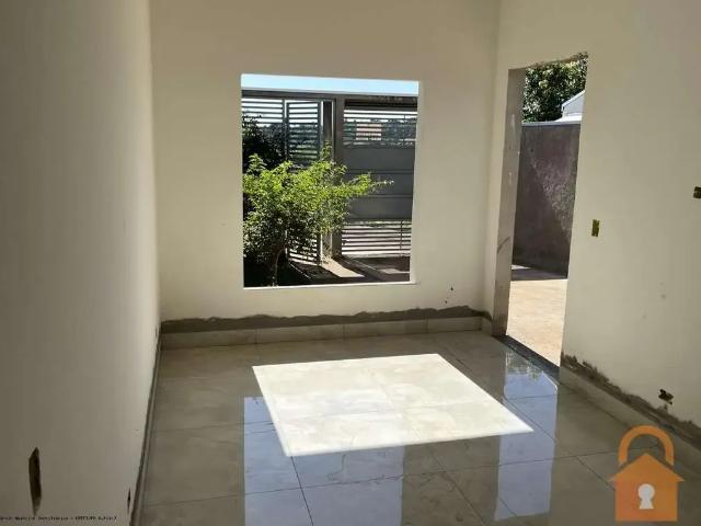 Casa / Sobrado para Venda em Campo Mourão/PR Jardim Imperial I 3 Quartos