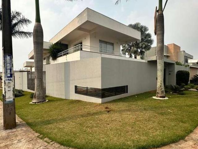 Casa / Sobrado para Venda em Campo Mourão/PR Jardim Shangrilá II 3 Quartos