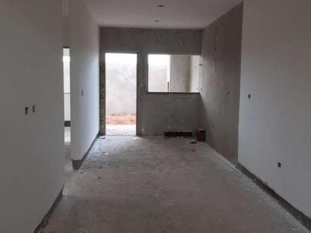 Casa / Sobrado para Venda em Campo Mourão/PR Residencial Parque do Lago 3 Quartos