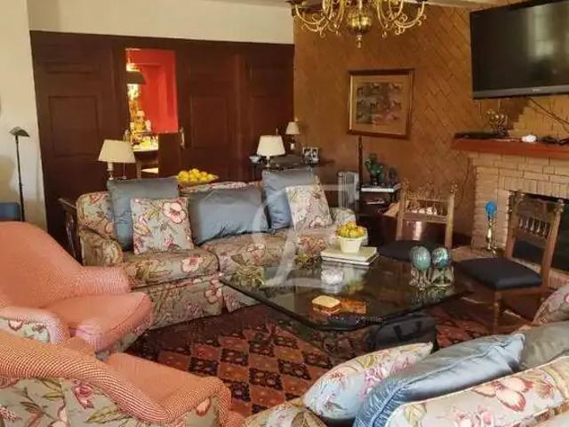 Casa / Sobrado para Venda em Campos do Jordão/SP Capivari 5 Quartos