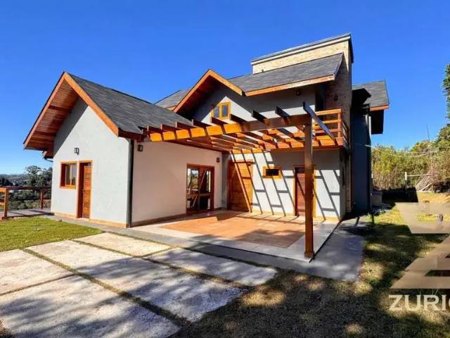 Casa / Sobrado para Venda em Campos do Jordão/SP Alto do Capivari 3 Quartos