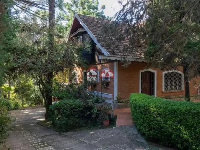 Casa / Sobrado para Venda em Campos do Jordão/SP Jaguaribe 7 Quartos