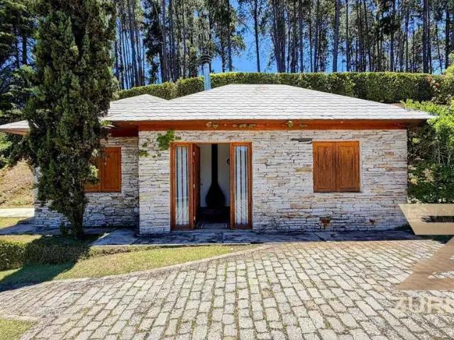 Casa / Sobrado para Venda em Campos do Jordão/SP Recanto Araucária 5 Quartos