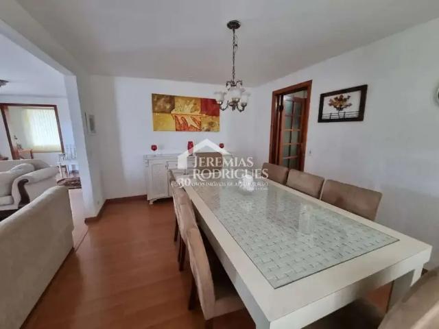 Casa / Sobrado para Venda em Campos do Jordão/SP Vila Nova Suiça 4 Quartos
