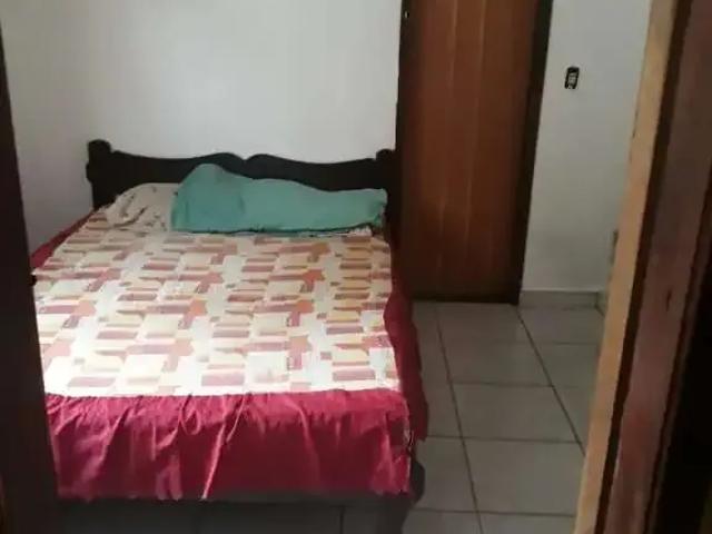 Casa / Sobrado para Venda em Campos dos Goytacazes/RJ Centro 2 Quartos