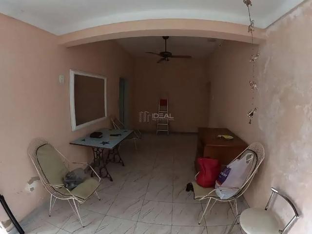 Casa / Sobrado para Venda em Campos dos Goytacazes/RJ Centro 2 Quartos