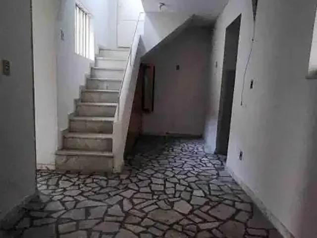 Casa / Sobrado para Venda em Campos dos Goytacazes/RJ Centro 2 Quartos