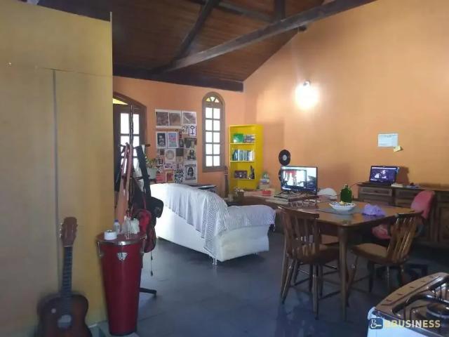 Casa / Sobrado para Venda em Campos dos Goytacazes/RJ Centro 4 Quartos