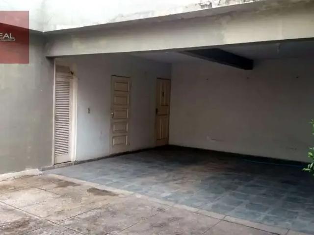 Casa / Sobrado para Venda em Campos dos Goytacazes/RJ Centro 4 Quartos