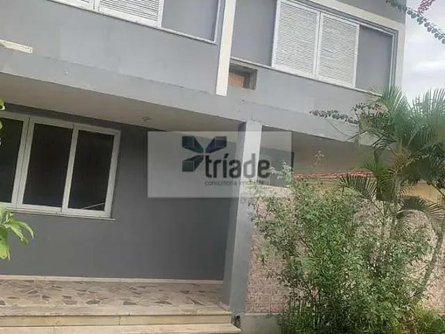 Casa / Sobrado para Venda em Campos dos Goytacazes/RJ Centro 6 Quartos