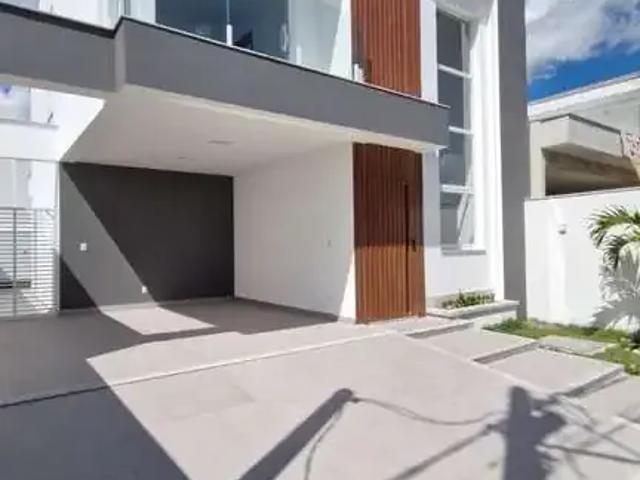Casa / Sobrado para Venda em Campos dos Goytacazes/RJ Cidade Jardim 3 Quartos