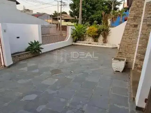 Casa / Sobrado para Venda em Campos dos Goytacazes/RJ Ips 4 Quartos