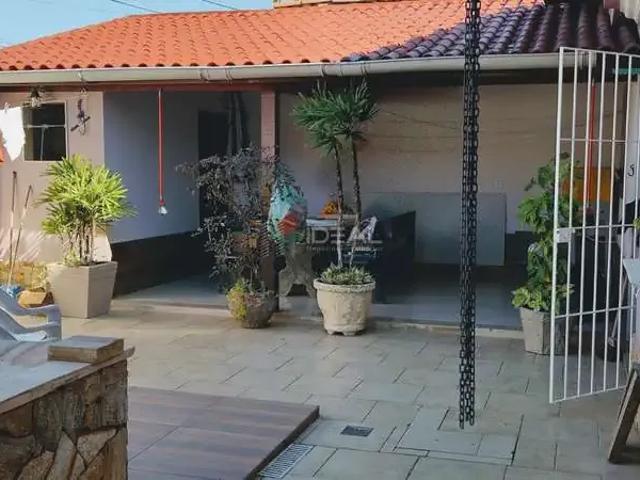 Casa / Sobrado para Venda em Campos dos Goytacazes/RJ Parque Califórnia 4 Quartos