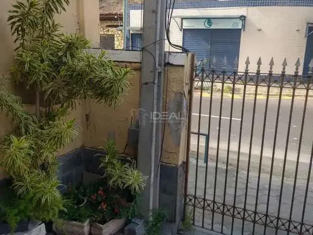 Casa / Sobrado para Venda em Campos dos Goytacazes/RJ Parque Califórnia 4 Quartos