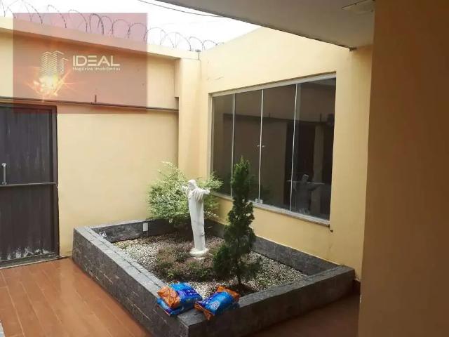 Casa / Sobrado para Venda em Campos dos Goytacazes/RJ Parque Aurora 4 Quartos