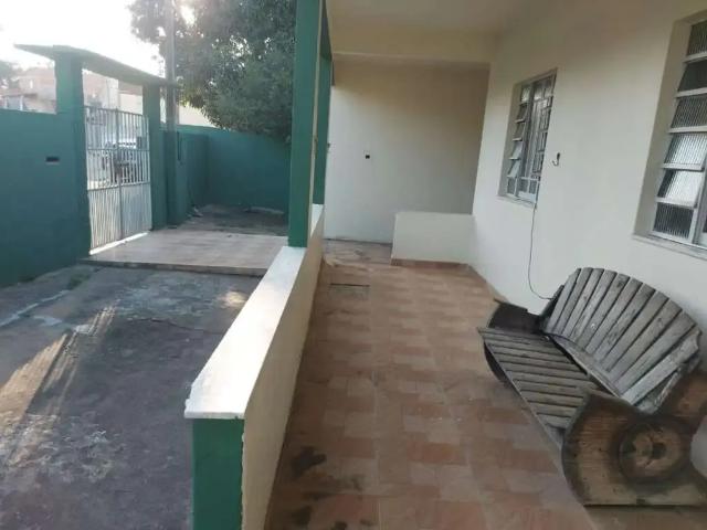 Casa / Sobrado para Venda em Campos dos Goytacazes/RJ Parque Guarus 3 Quartos
