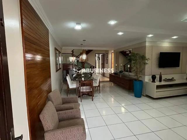 Casa / Sobrado para Venda em Campos dos Goytacazes/RJ Parque Jóquei Club 3 Quartos