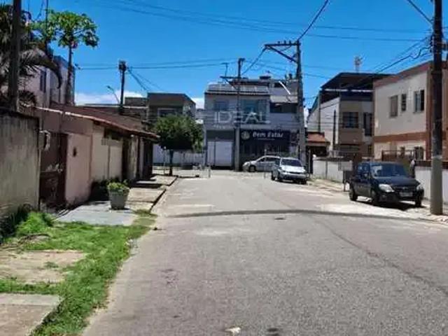 Casa / Sobrado para Venda em Campos dos Goytacazes/RJ Parque Jóquei Club 4 Quartos