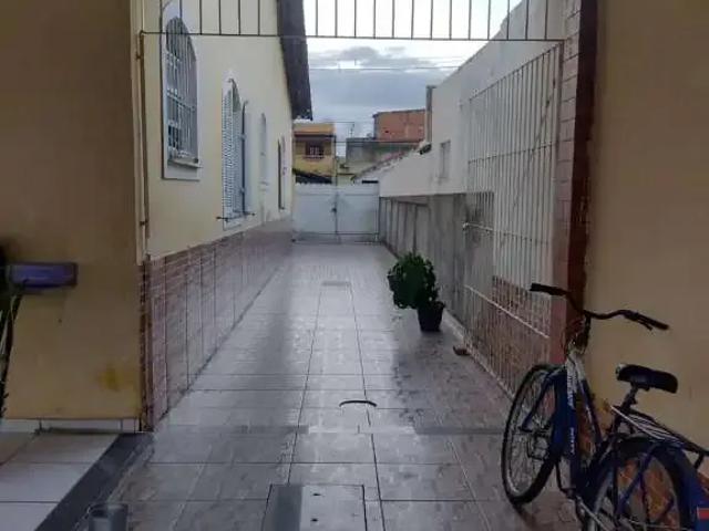 Casa / Sobrado para Venda em Campos dos Goytacazes/RJ Parque Jardim Carioca 4 Quartos