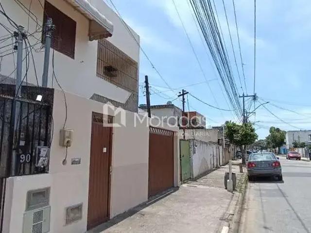 Casa / Sobrado para Venda em Campos dos Goytacazes/RJ Parque Leopoldina 3 Quartos