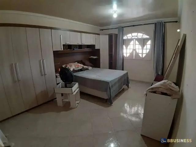 Casa / Sobrado para Venda em Campos dos Goytacazes/RJ Parque Santa Helena 3 Quartos