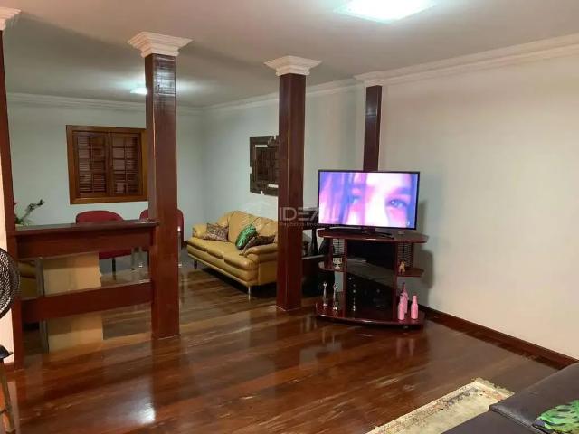 Casa / Sobrado para Venda em Campos dos Goytacazes/RJ Parque Pelinca 6 Quartos