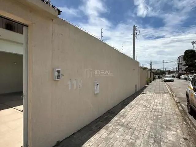Casa / Sobrado para Venda em Campos dos Goytacazes/RJ Parque Rosário 5 Quartos