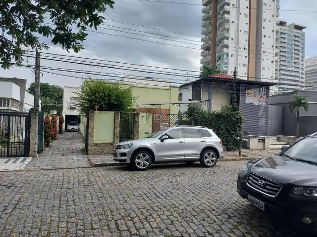 Casa / Sobrado para Venda em Campos dos Goytacazes/RJ Parque Tamandaré 5 Quartos