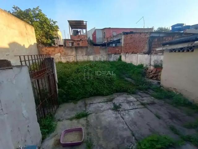 Casa / Sobrado para Venda em Campos dos Goytacazes/RJ Parque Turf Club 3 Quartos