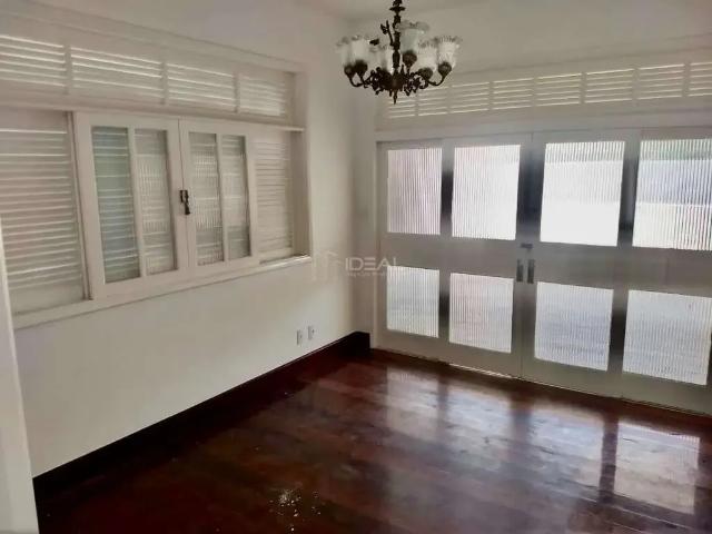 Casa / Sobrado para Venda em Campos dos Goytacazes/RJ Parque Turf Club 3 Quartos