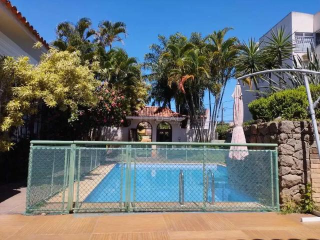 Casa / Sobrado para Venda em Campos dos Goytacazes/RJ Parque Turf Club 3 Quartos