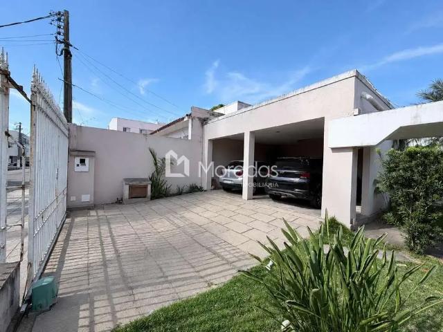 Casa / Sobrado para Venda em Campos dos Goytacazes/RJ Parque Turf Club 3 Quartos